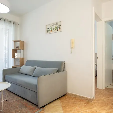 Apartment Joni's Small *
